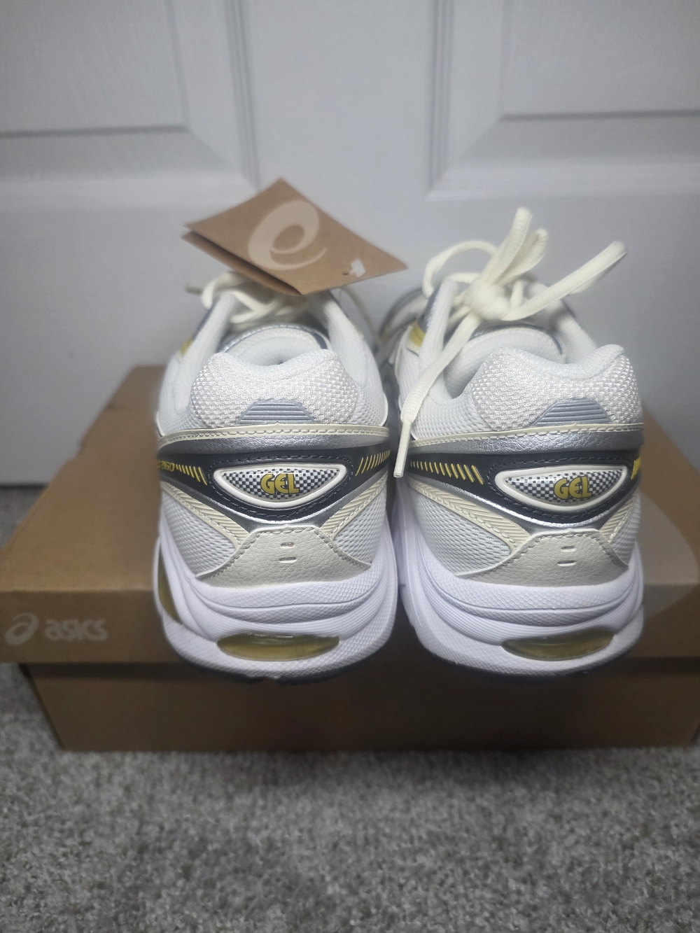 Asics GT-2160 1203A320-106 Sneakers Cream Dark Mustard Running Shoes Size 8.5 - Picture 4 of 6